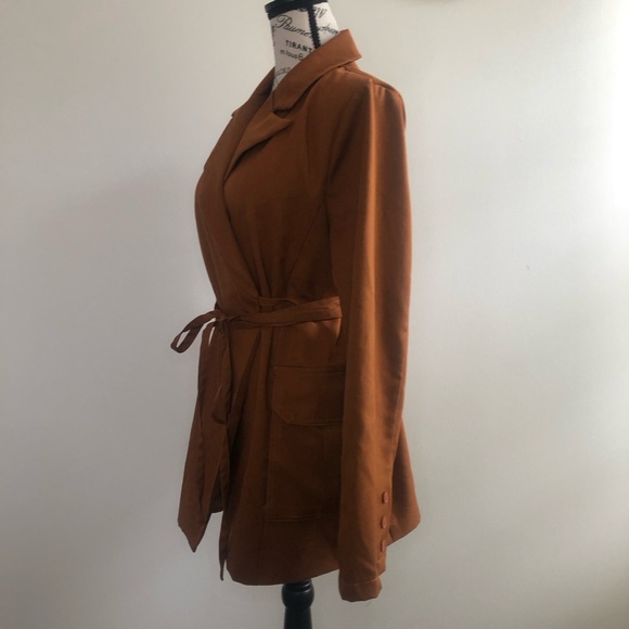 Apeach Blazer Jacket - Picture 2 of 6